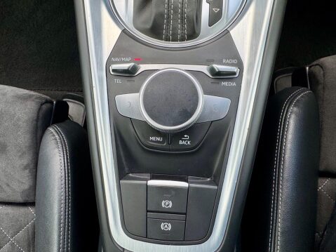 Audi TT 2.0 TFSI 40 S line S Tronic Euro 6 (s/s) 3dr 46