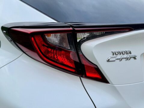 Toyota C-HR 1.8 VVT-h Design CVT Euro 6 (s/s) 5dr 68