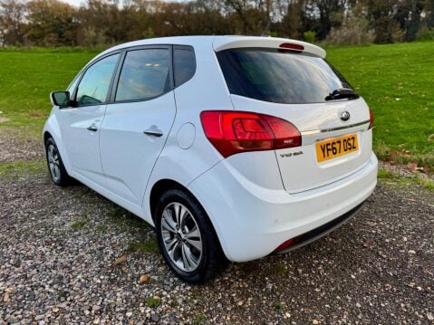 Kia Venga 1.6 4 Auto Euro 6 5dr 8