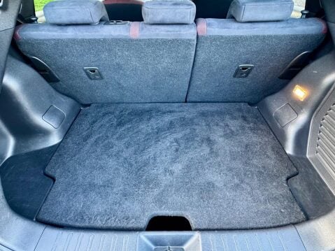 Nissan Juke 1.2 DIG-T N-Connecta Euro 6 (s/s) 5dr 52