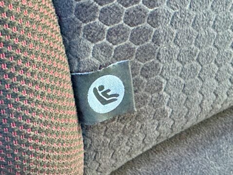 Nissan Juke 1.2 DIG-T N-Connecta Euro 6 (s/s) 5dr 44