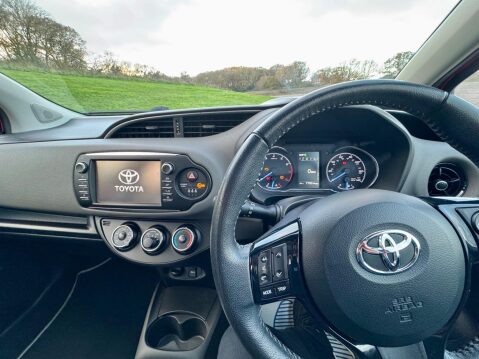 Toyota Yaris 1.5 VVT-i Icon Tech Euro 6 5dr 20
