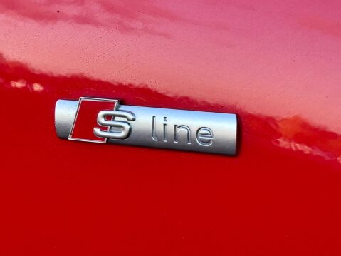 Audi Q3 2.0 TDI S line Edition quattro Euro 6 (s/s) 5dr 12