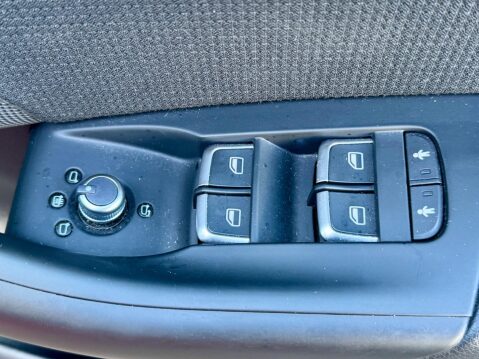 Audi Q3 2.0 TDI S line Edition quattro Euro 6 (s/s) 5dr 21