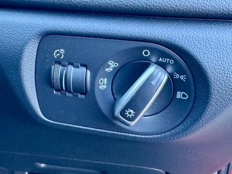 Audi Q3 2.0 TDI S line Edition quattro Euro 6 (s/s) 5dr 23