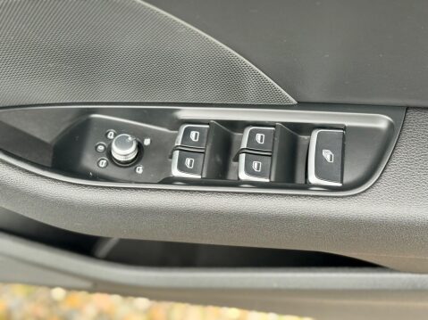 Audi A3 1.4 TFSI CoD Sport S Tronic Euro 6 (s/s) 2dr 17