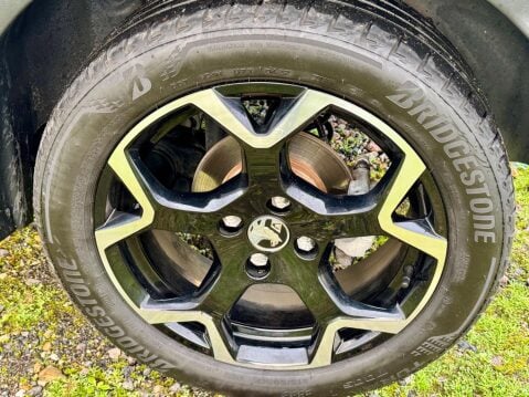 Vauxhall Crossland 1.2 Turbo Ultimate Auto Euro 6 (s/s) 5dr 59