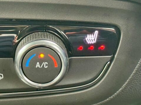 Vauxhall Crossland 1.2 Turbo Ultimate Auto Euro 6 (s/s) 5dr 38