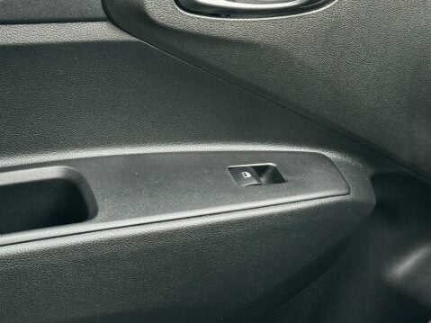 Hyundai i10 1.2 SE Connect Euro 6 (s/s) 5dr 34