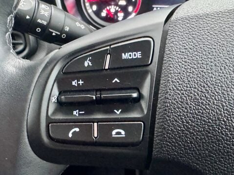 Hyundai i10 1.2 SE Connect Euro 6 (s/s) 5dr 19