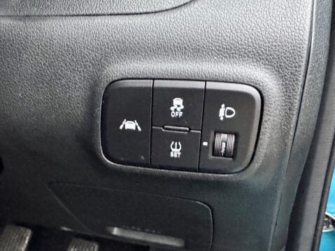 Hyundai i10 1.2 SE Connect Euro 6 (s/s) 5dr 17