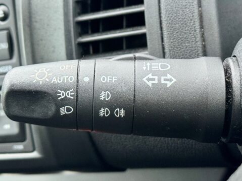 Nissan Note 1.6 16V Tekna Euro 4 5dr 18