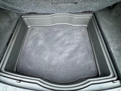 Lexus Ux 2.0 250h F Sport E-CVT Euro 6 (s/s) 5dr 61