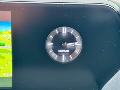 Lexus Ux 2.0 250h F Sport E-CVT Euro 6 (s/s) 5dr 37