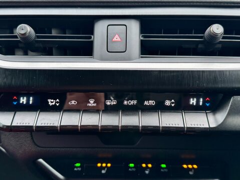 Lexus Ux 2.0 250h F Sport E-CVT Euro 6 (s/s) 5dr 38