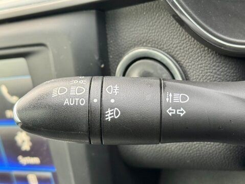 Renault Kadjar 1.5 dCi Signature Nav EDC Euro 6 (s/s) 5dr 32