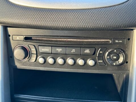 Peugeot 207 ACTIVE 26