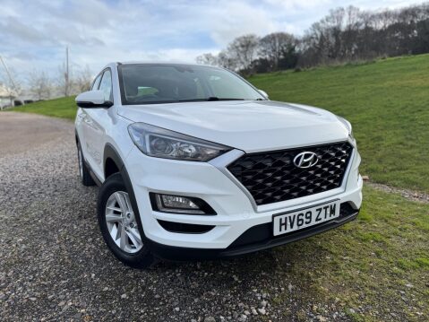 Hyundai TUCSON 1.6 GDI S CONNECT 10
