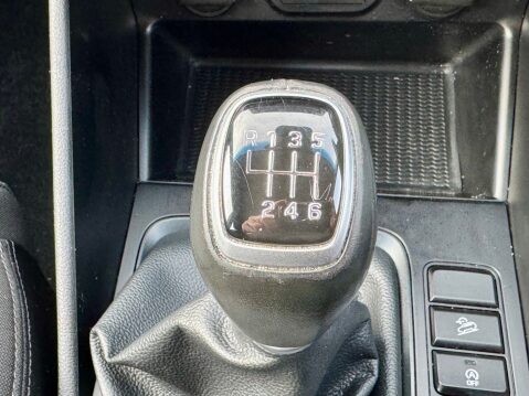 Hyundai TUCSON 1.6 GDI S CONNECT 37