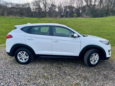 Hyundai TUCSON 1.6 GDI S CONNECT 2