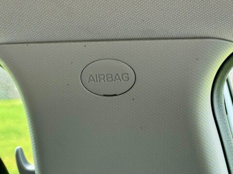 Hyundai TUCSON 1.6 GDI S CONNECT 43