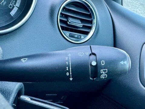 Peugeot 308 1.6 VTi ENVY 5 Door 22