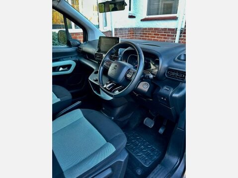 Citroen Berlingo BLUEHDI FEEL M S/S EAT8 4