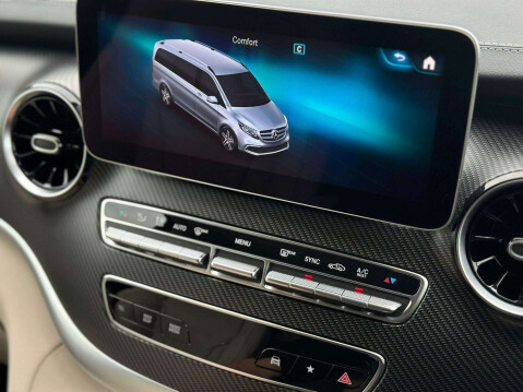 Mercedes-Benz V Class 2.0 V300d AMG Line G-Tronic+ Euro 6 (s/s) 5dr 8 Seat XLWB 51