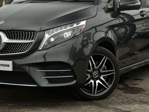 Mercedes-Benz V Class 2.0 V300d AMG Line G-Tronic+ Euro 6 (s/s) 5dr 8 Seat XLWB 25