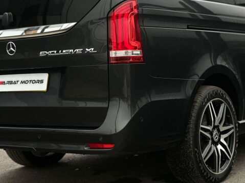 Mercedes-Benz V Class 2.0 V300d AMG Line G-Tronic+ Euro 6 (s/s) 5dr 8 Seat XLWB 11