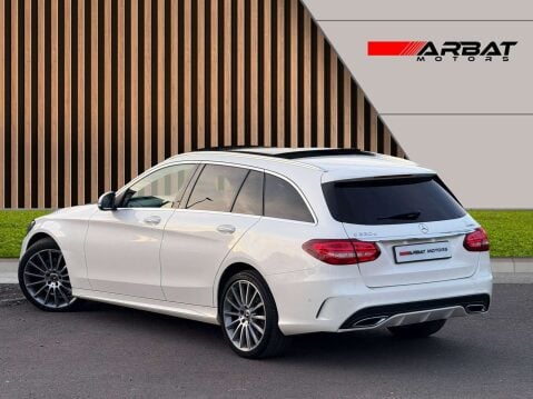 Mercedes-Benz C Class 2.1 C220 AMG Line Premium+ D 4Matic Auto 4WD 5dr 3