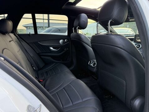 Mercedes-Benz C Class 2.1 C220 AMG Line Premium+ D 4Matic Auto 4WD 5dr 28