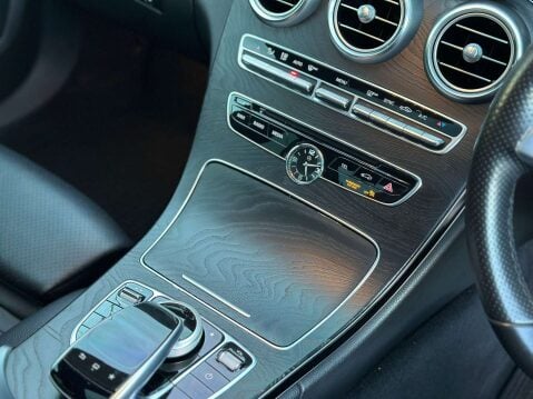 Mercedes-Benz C Class 2.1 C220 AMG Line Premium+ D 4Matic Auto 4WD 5dr 45