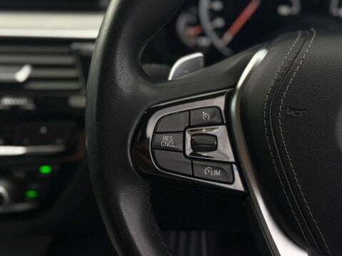 BMW 5 Series 2.0 520d SE Auto Euro 6 (s/s) 4dr 26