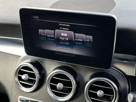 Mercedes-Benz GLC 2.1 GLC220d AMG Line (Premium Plus) G-Tronic 4MATIC Euro 6 (s/s) 5dr 27