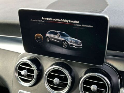 Mercedes-Benz GLC 2.1 GLC220d AMG Line (Premium Plus) G-Tronic 4MATIC Euro 6 (s/s) 5dr 34