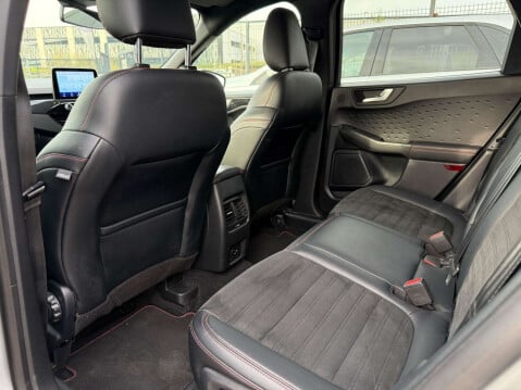 Ford Kuga 1.5 EcoBlue ST-Line Edition Euro 6 (s/s) 5dr 27