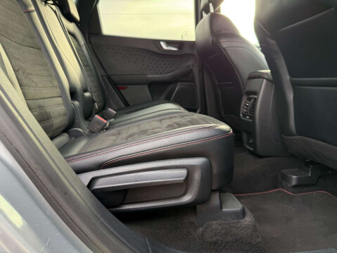 Ford Kuga 1.5 EcoBlue ST-Line Edition Euro 6 (s/s) 5dr 22