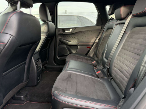 Ford Kuga 1.5 EcoBlue ST-Line Edition Euro 6 (s/s) 5dr 26