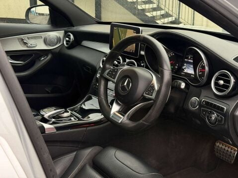 Mercedes-Benz C Class 4.0 C63 V8 BiTurbo AMG (Premium) SpdS MCT Euro 6 (s/s) 4dr 29