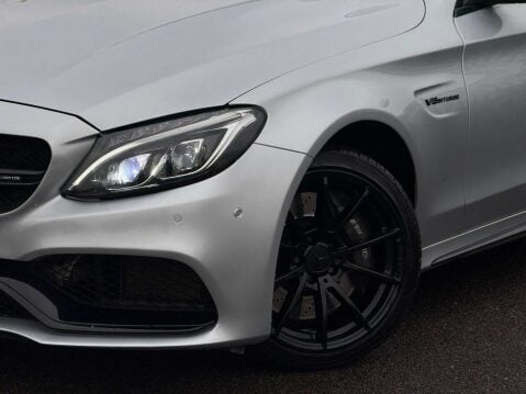 Mercedes-Benz C Class 4.0 C63 V8 BiTurbo AMG (Premium) SpdS MCT Euro 6 (s/s) 4dr 39