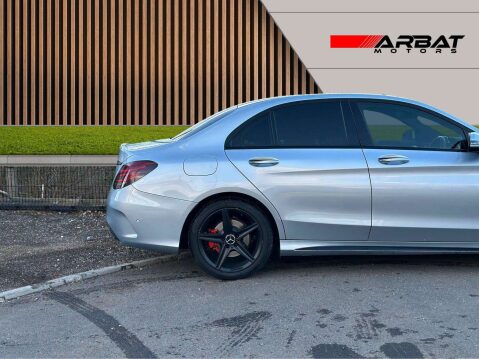Mercedes-Benz C Class 2.1 C220d AMG Line (Premium Plus) 7G-Tronic+ Euro 6 (s/s) 4dr 10