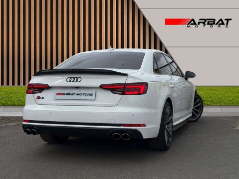 Audi S4 3.0 TFSI V6 Saloon 4dr Petrol Tiptronic quattro Euro 6 (s/s) (354 ps) 17