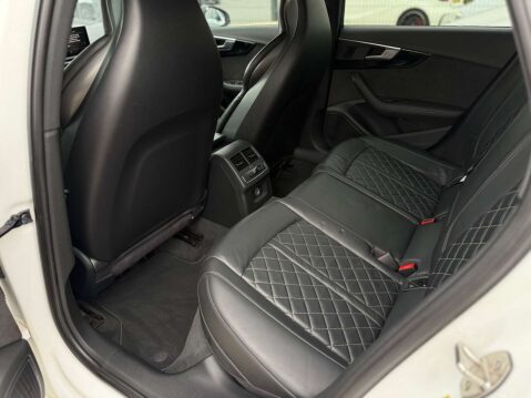 Audi S4 3.0 TFSI V6 Saloon 4dr Petrol Tiptronic quattro Euro 6 (s/s) (354 ps) 53