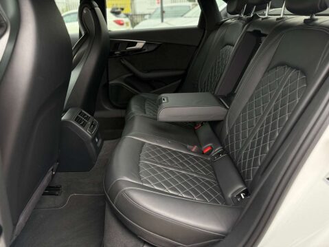 Audi S4 3.0 TFSI V6 Saloon 4dr Petrol Tiptronic quattro Euro 6 (s/s) (354 ps) 54