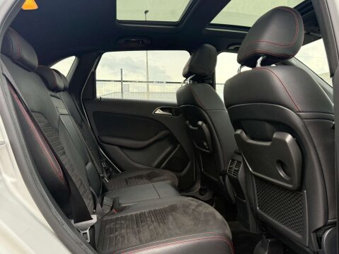 Mercedes-Benz B Class 2.1 B 200 AMG Line Premium+ D Auto 5dr 23