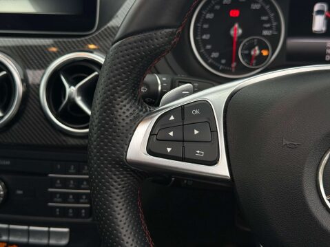 Mercedes-Benz B Class 2.1 B 200 AMG Line Premium+ D Auto 5dr 30