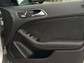 Mercedes-Benz B Class 2.1 B 200 AMG Line Premium+ D Auto 5dr 39
