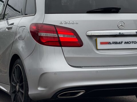 Mercedes-Benz B Class 2.1 B 200 AMG Line Premium+ D Auto 5dr 56