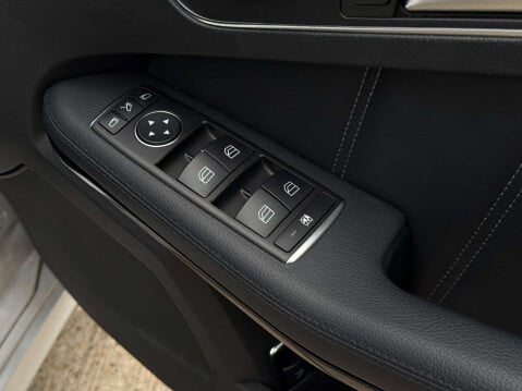 Mercedes-Benz E Class 2.1 E300 SE Bluetec Premium+ Hybrid Auto 4dr 24